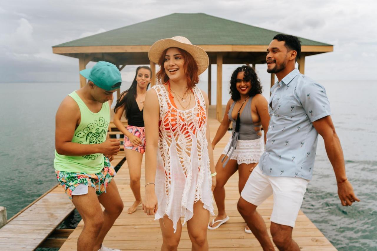 La Ensenada Beach Resort Tela Zewnętrze zdjęcie
