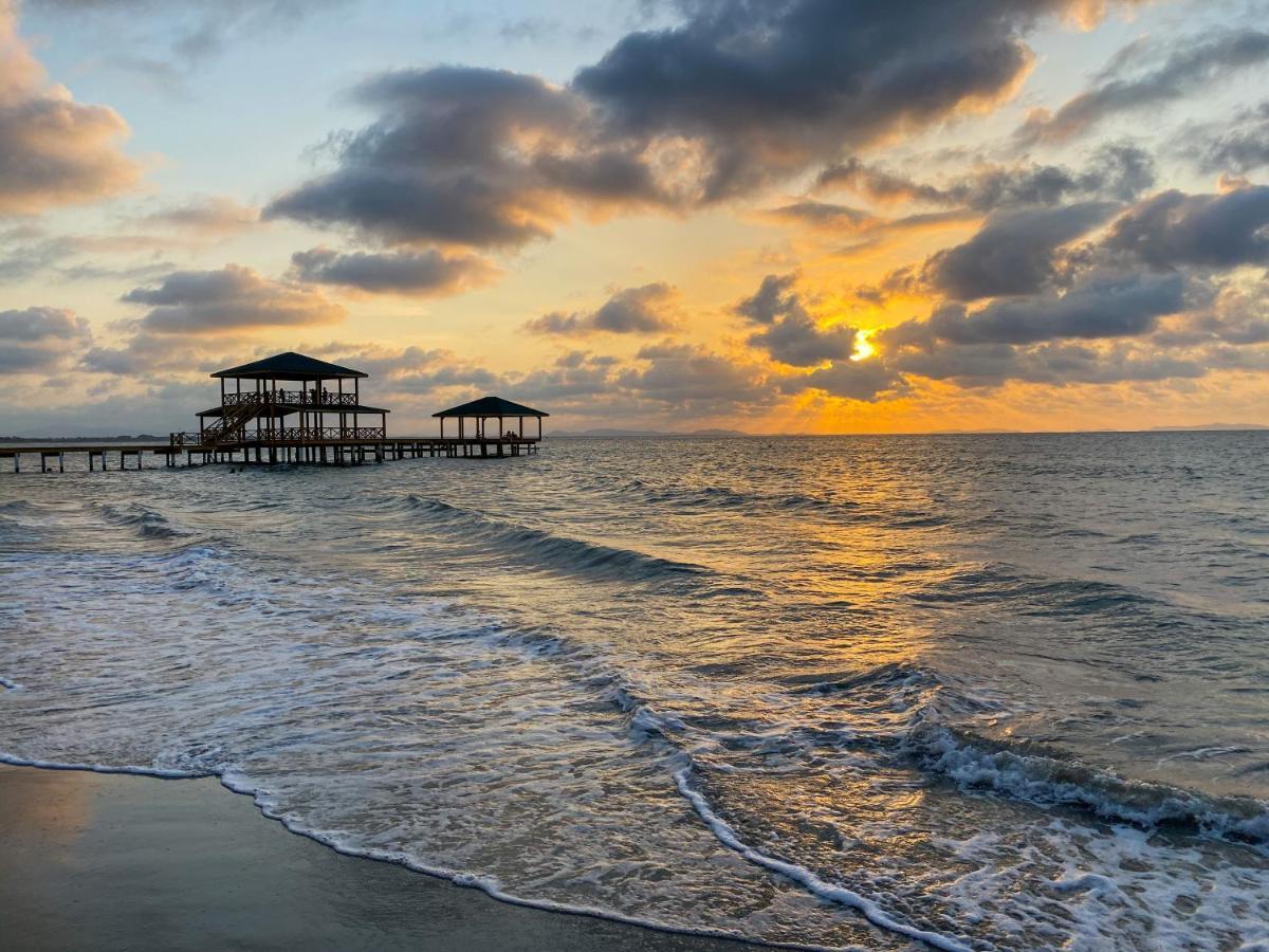 La Ensenada Beach Resort Tela Zewnętrze zdjęcie