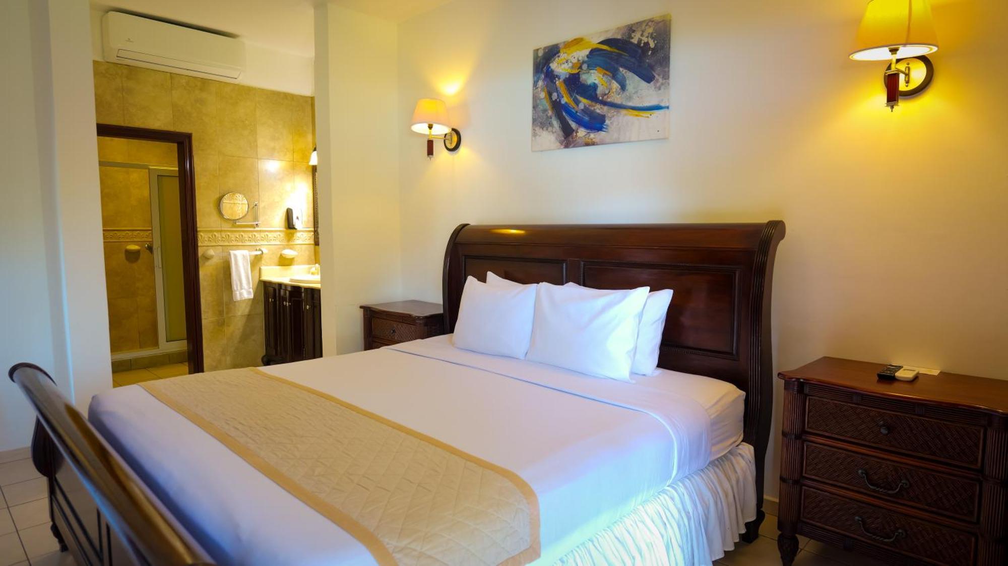 La Ensenada Beach Resort Tela Zewnętrze zdjęcie