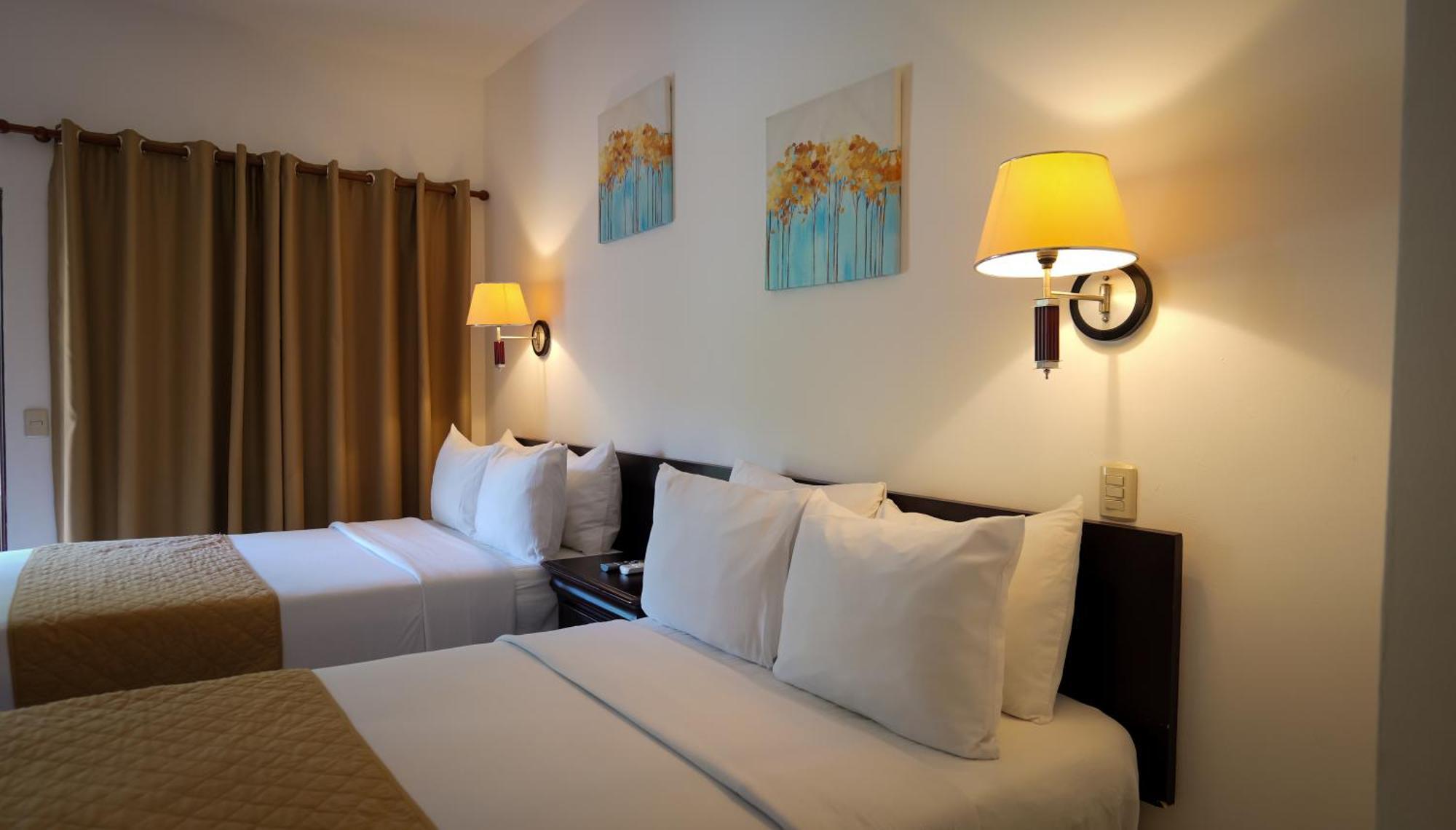 La Ensenada Beach Resort Tela Zewnętrze zdjęcie