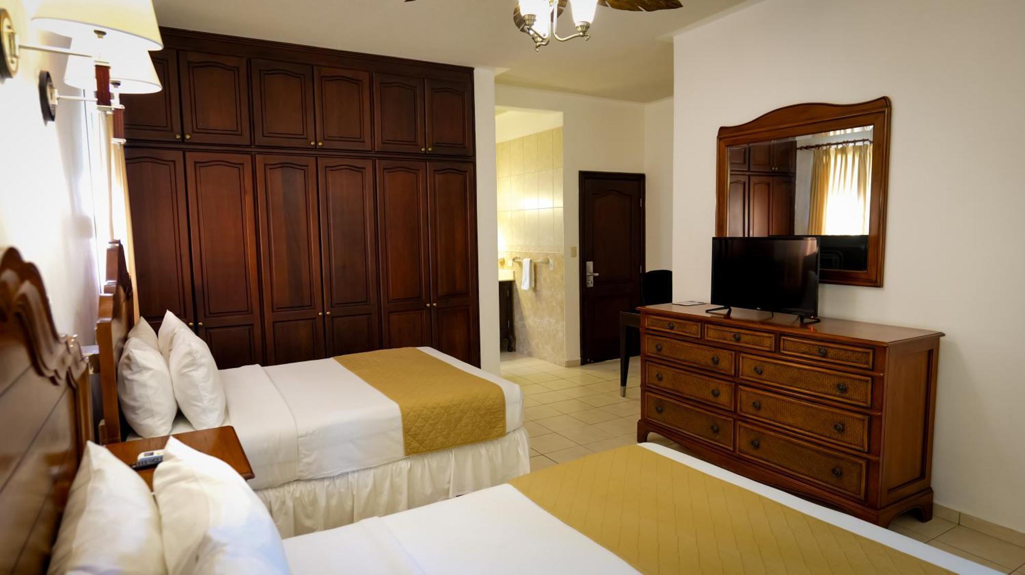 La Ensenada Beach Resort Tela Zewnętrze zdjęcie
